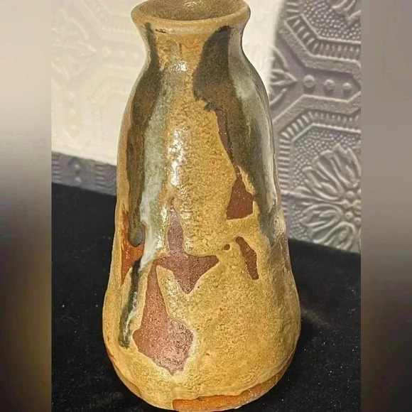 Tan brown ceramic flower bud vase 70s signed by artist pottery - Picture 4 of 11